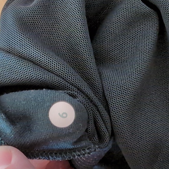 Lululemon Double Adjustable Strap Tank 6 Black Grey - Picture 11 of 13